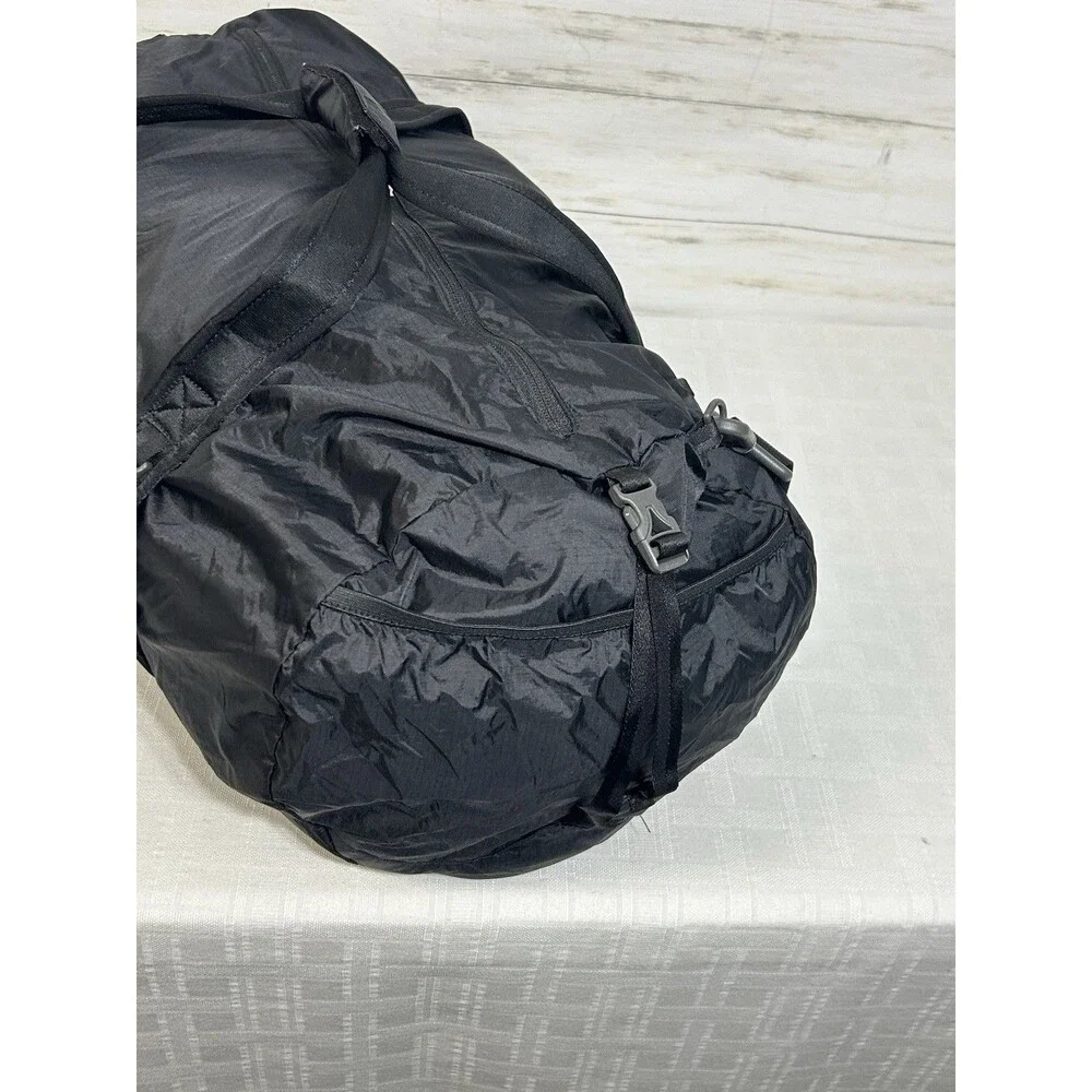 The North Face Large Black Flyweight Light Weight Duffel Bag Camping Hiking Camp